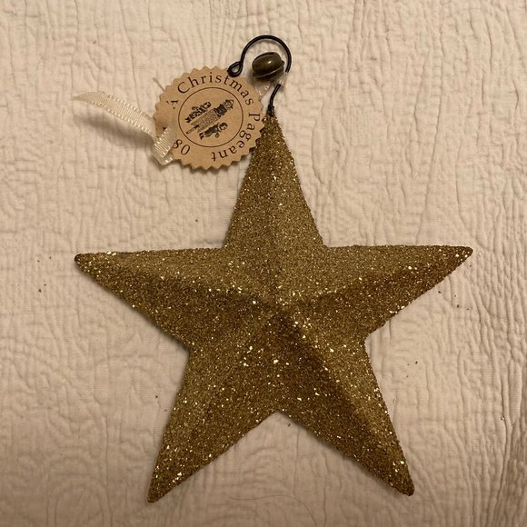 Christmas Gold Stars - Picture 4 of 5